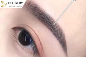 Da dầu có nên điêu khắc lông mày không