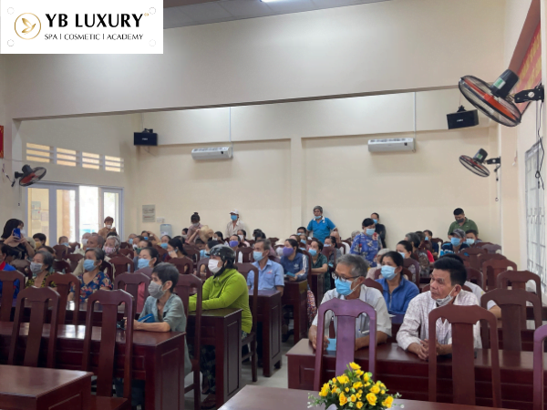 YB Spa chung tay lan tỏa những hành động đẹp vì cộng đồng 18 Người dân tham gia trực tiếp tại UBND phường 7 quận Gò Vấp