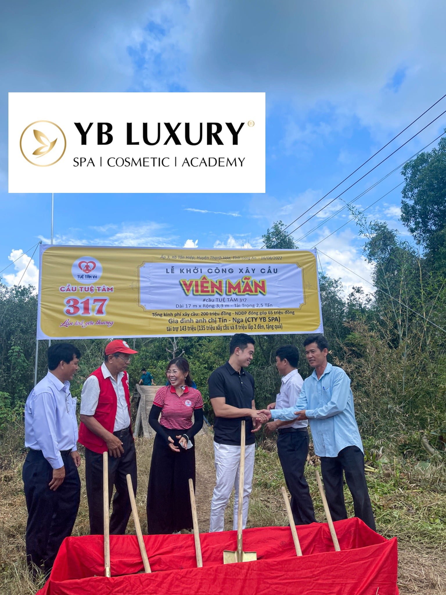 YB Spa xây cầu cho bà con vùng sâu vùng xa 24 Đại diện đại phương rất vui mừng và gửi lời cảm ơn đến YB Spa