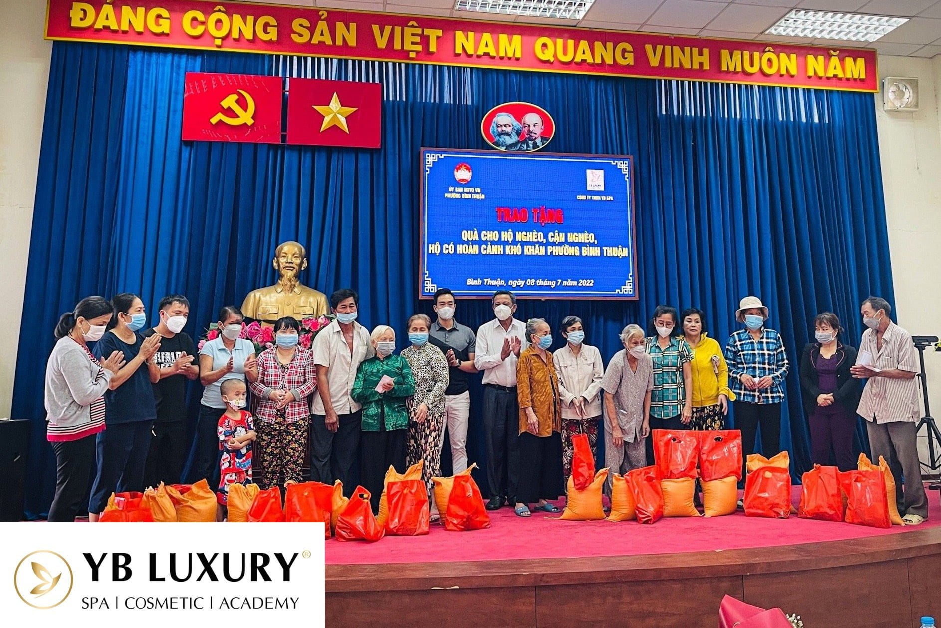 YB Spa trao yêu thương tới những mảnh đời khó khăn 23 Buổi trao quà diễn ra thành công tốt đẹp