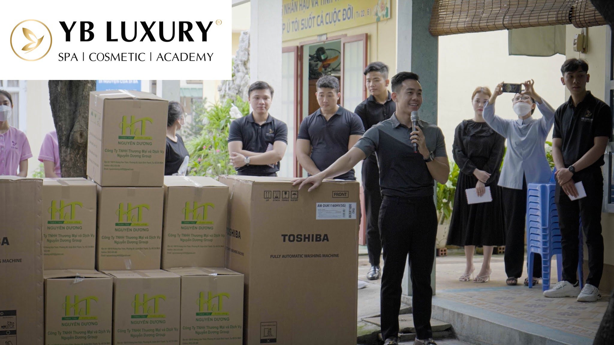 YB Spa trao vật chất - trang thiết bị cần thiết cho Mái ấm Thiên Ân