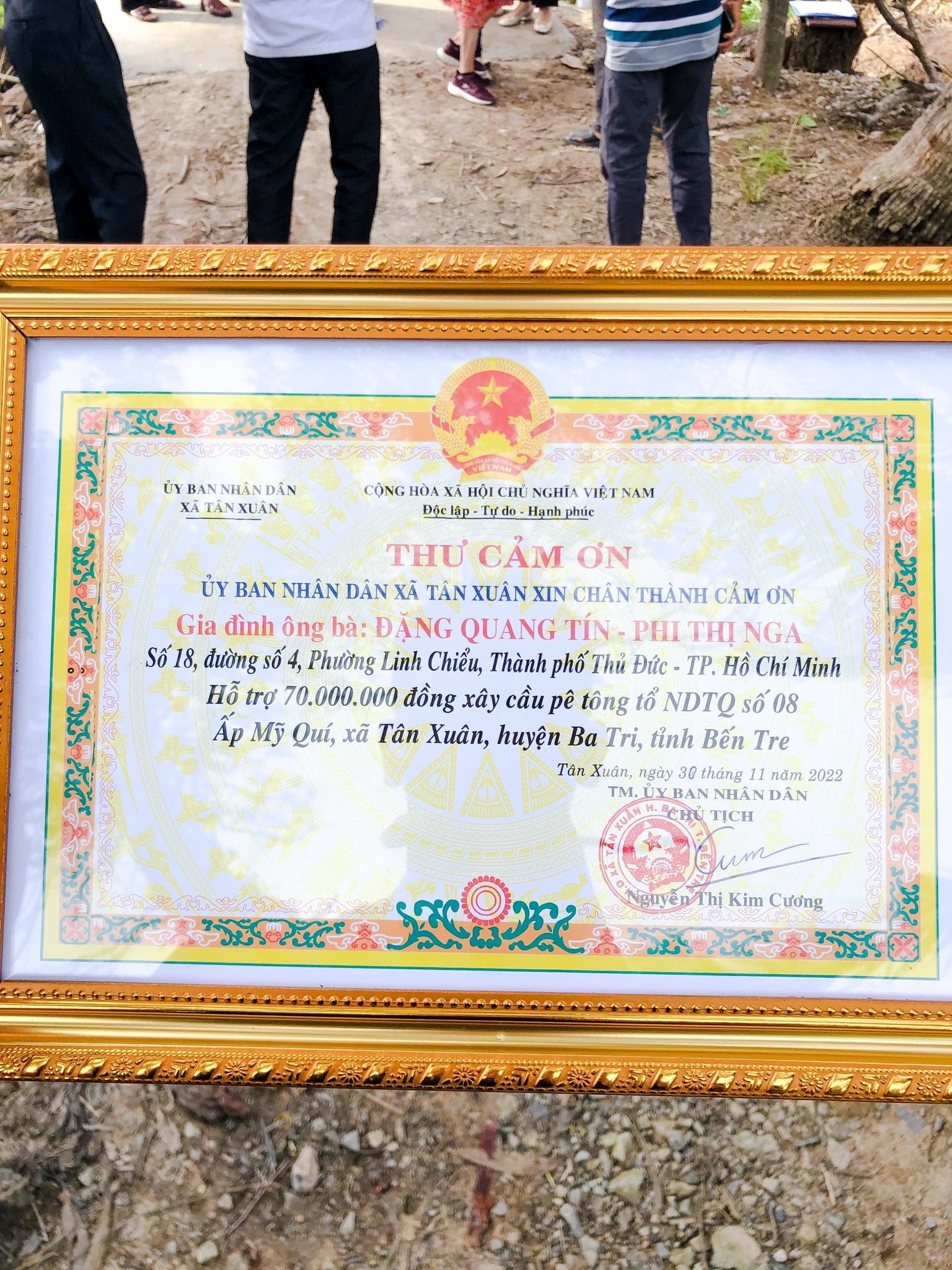 Ủy ban nhân dân xã Tân Xuân đã gửi thư cảm ơn cho ban lãnh đạo của YB Spa