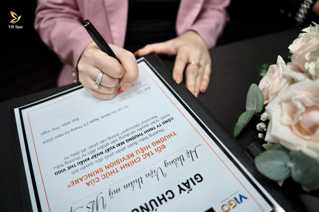 Lễ Ký kết chuyển giao công nghệ giữa Viện Thẩm Mỹ YB Spa cùng The Vigo – Đối tác chiến lược ứng dụng REVISION SKINCARE