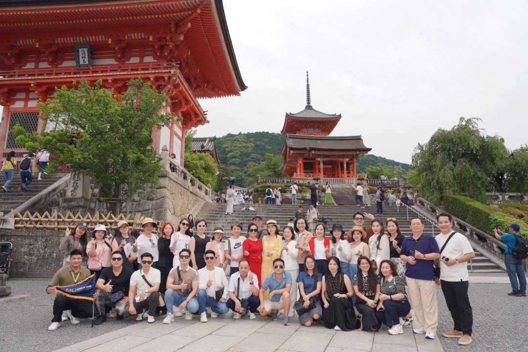 Viện Thẩm Mỹ YB Spa cùng hành trình khám phá quy trình sản xuất tại trung tâm Nghiên cứu và Phát triển Rohto và chạm đến những nét đặc trưng của văn hóa Nhật Bản 24 Viện Thẩm Mỹ YB Spa cùng hành trình khám phá quy trình sản xuất tại trung tâm Nghiên cứu và Phát triển Rohto và chạm đến những nét đặc trưng của văn hóa Nhật Bản