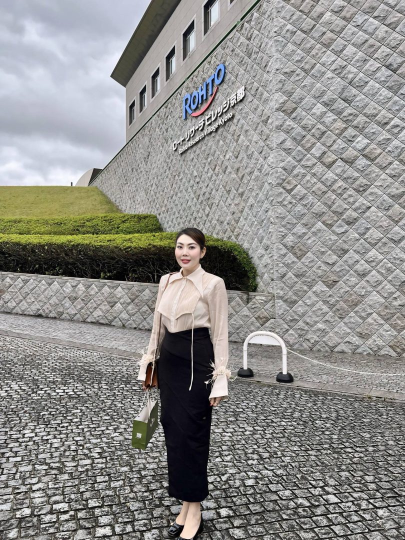 Viện Thẩm Mỹ YB Spa cùng hành trình khám phá quy trình sản xuất tại trung tâm Nghiên cứu và Phát triển Rohto và chạm đến những nét đặc trưng của văn hóa Nhật Bản