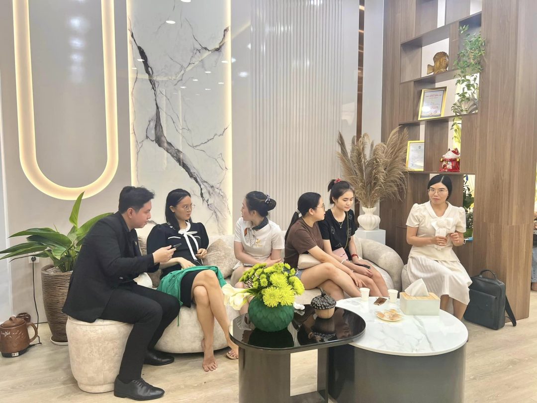 Viện Thẩm Mỹ YB Spa khai trương chi nhánh mới tại Quận 10 – Tặng hàng ngàn ưu đãi hấp dẫn lên đến 5 tỷ đồng!