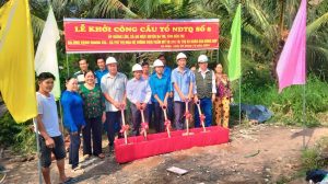 YB Group Khởi Công Xây Dựng Cầu Tổ NDTQ Số 8: Hành Trình Gắn Kết Yêu Thương Tại Bến Tre 48 YB Group Khởi Công Xây Dựng Cầu Tổ NDTQ Số 8: Hành Trình Gắn Kết Yêu Thương Tại Bến Tre