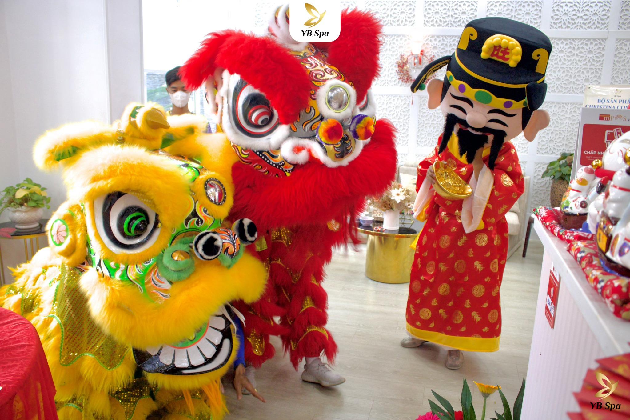 Tưng bừng làm đẹp khai Xuân Giáp Thìn cùng Viện Thẩm Mỹ YB Spa (18/02/2024) 21 Lan Va Than Tai Dau Xuan