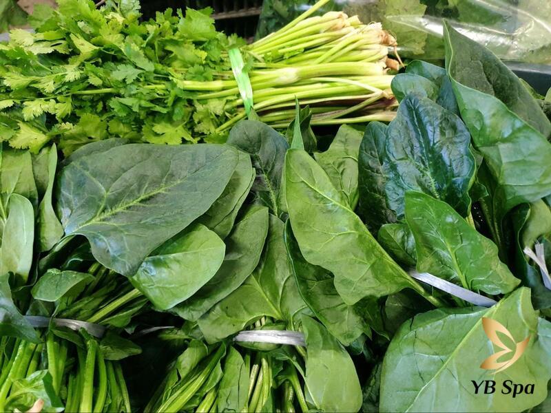 Ăn gì để hết mụn? Những thực phẩm nào người bị mụn cần tránh? 21 Các loại rau là loại thực phẩm không thể thiếu nếu bạn muốn cải thiện tình trạng mụn