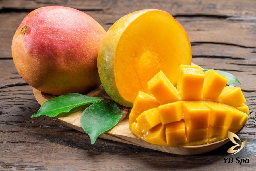 Ăn xoài có nổi mụn không? Ăn xoài như nào để không bị mụn 18 Xoài cung cấp vitamin A, C, B6, kali, và chất xơ