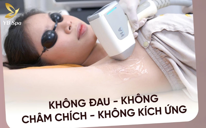 Bảng giá dịch vụ da liễu 2026 chi tiết, minh bạch tại YB Spa 17 Công nghệ Nano Diamond Light không chỉ giúp loại bỏ vùng lông không mong muốn mà còn hỗ trợ giảm thâm và làm mịn bề mặt da, mang lại cảm giác thoải mái suốt liệu trình.