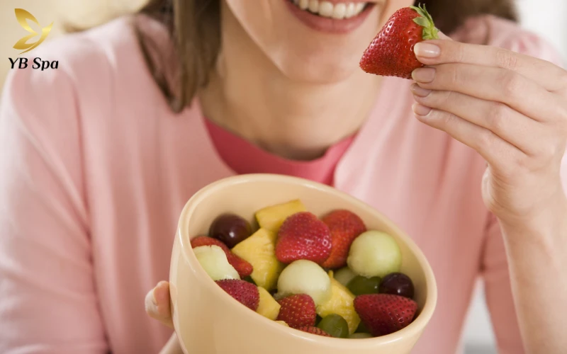 Kết hợp trái cây trong các bữa ăn chính