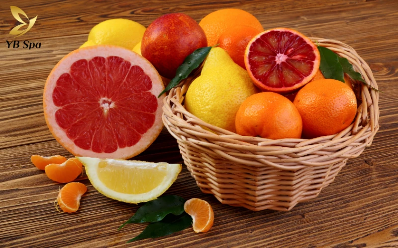 Bị mụn nên ăn trái cây gì - Cam và bưởi