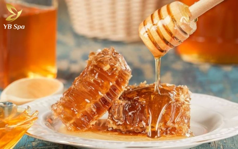 Cách chữa mụn nhọt sưng to an toàn, hiệu quả 28 Mật Ong Nguyên Chất (Hoạt chất Chống Viêm)