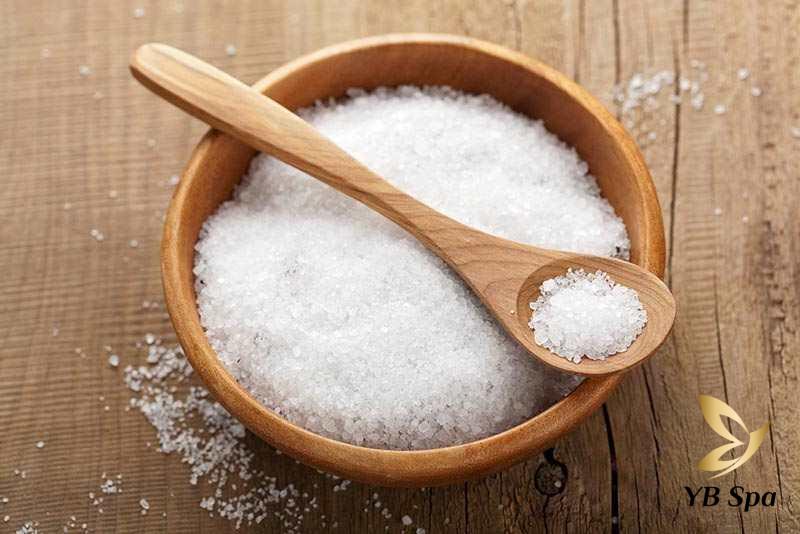 11 Cách làm trắng da bằng kem đánh răng an toàn, hiệu quả 40 Muối tinh luyện