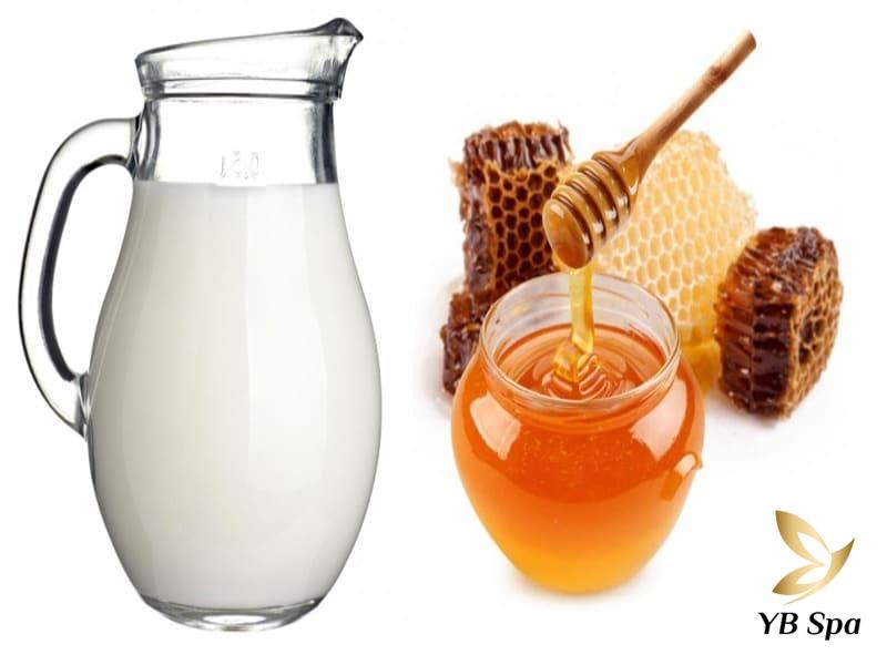 Tổng hợp 15 cách làm trắng da bằng mật ong tại nhà 40 Mật ong và sữa tươi