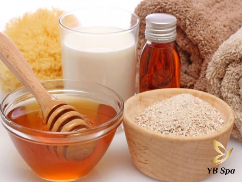 Tổng hợp 15 cách làm trắng da bằng mật ong tại nhà 30 Cám gạo và mật ong