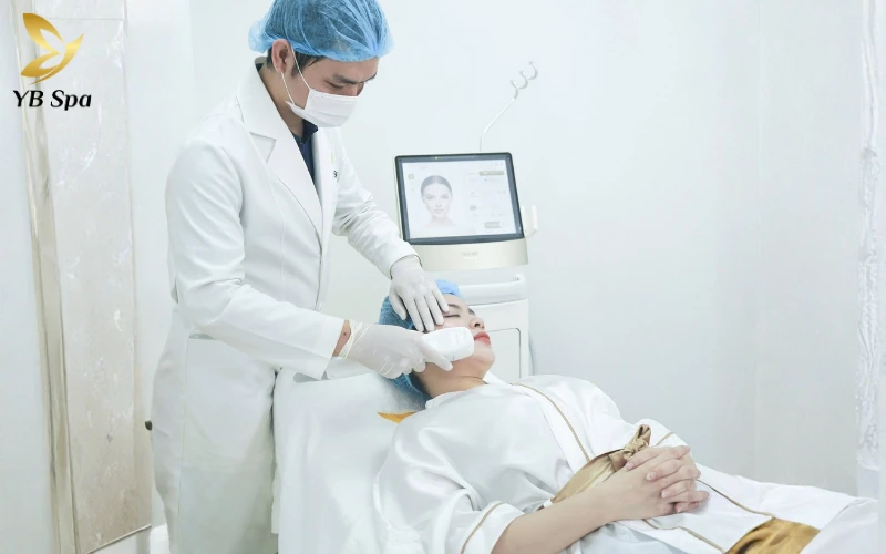 Điều Trị Mụn Đầu Đen Chuyên Sâu Tại YB Spa