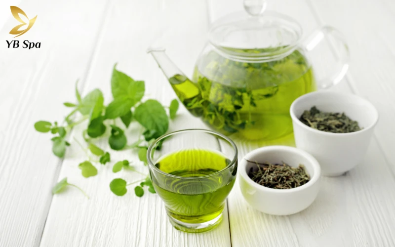 Trị nám bằng trà xanh