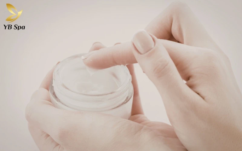 Cách cạo lông nách an toàn không thâm, không ngứa 10 Bộ ba hoạt chất phục hồi chuyên sâu này chính là bí quyết để duy trì làn da mịn màng, khỏe mạnh và không còn nỗi lo thâm sạm