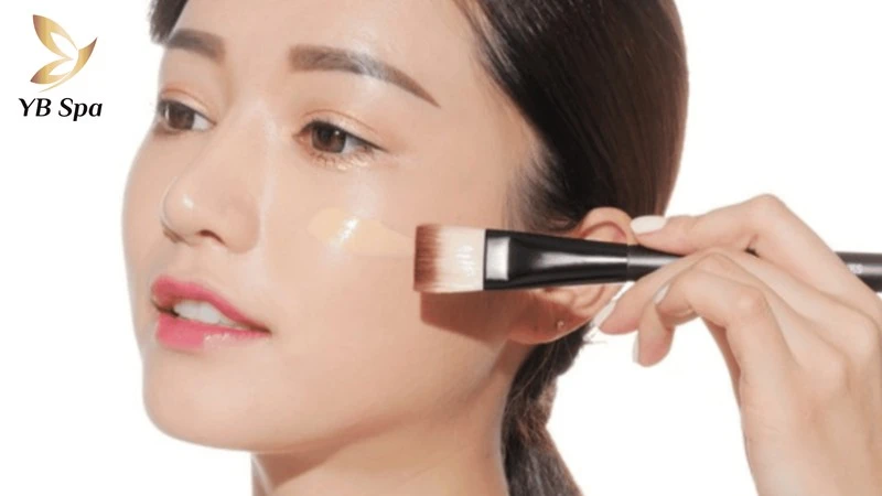 Có Nên Triệt Lông Mặt Không? Lợi Ích Và Những Rủi Ro Cần Lưu Ý 11 Lớp nền trở nên mịn màng, không còn tình trạng mốc nền nhờ bề mặt da láng