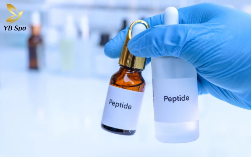 Cocktail Meso là gì? Cơ chế hoạt động của Cocktail Meso 19 Các dòng Peptide chuyên biệt như Argireline giúp thư giãn cơ mặt, mang lại hiệu quả mờ nhăn tự nhiên tương tự "Botox nhẹ"