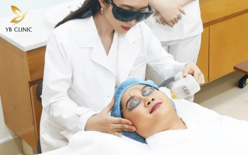Top 8 Công Nghệ Trẻ Hóa Da Không Xâm Lấn Tốt Hiện Nay 12 Công nghệ BBL thay đổi biểu hiện gen trẻ hóa, giúp điều trị sắc tố và giãn mao mạch triệt để.