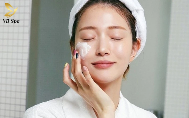 Kem Dưỡng Ẩm – Khôi Phục Hàng Rào Bảo Vệ Da