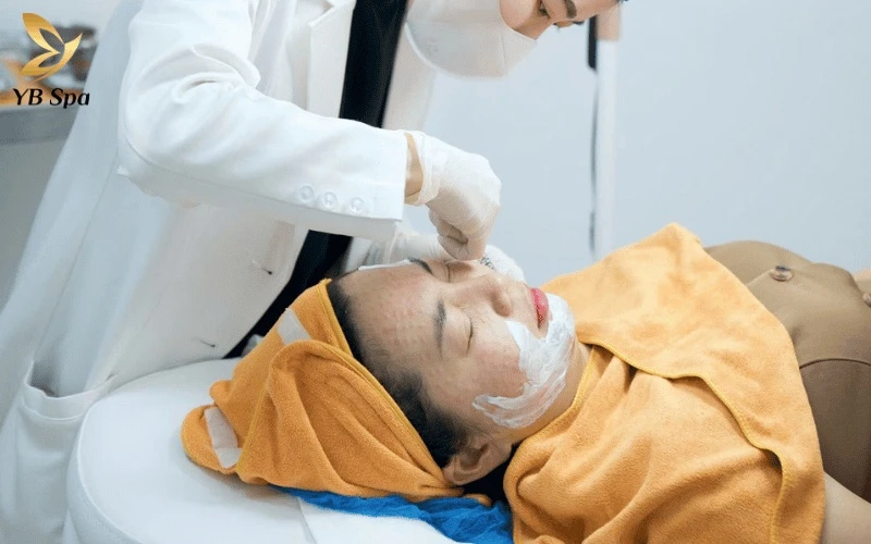 Quy trình tiêm meso tại YB Spa được thiết lập khắt khe theo tiêu chuẩn y khoa nhằm đảm bảo an toàn tuyệt đối và hiệu quả điều trị cao nhất
