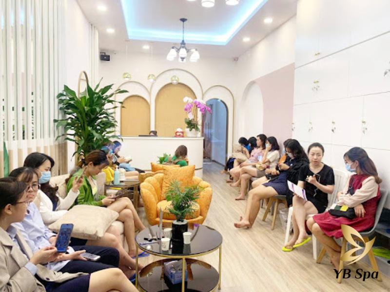Tư vấn triệt lông tận gốc tại YB Spa (Nguồn: YB Spa)