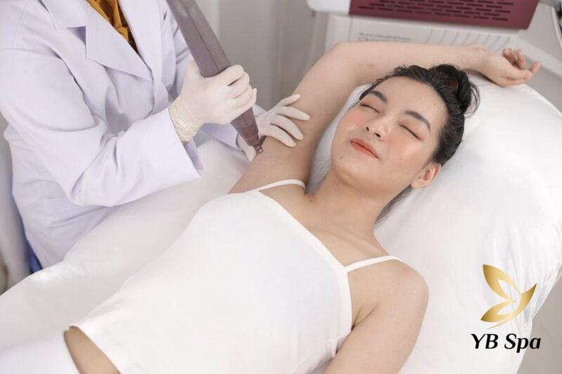 Những Kinh Nghiệm Triệt Lông Nách Tại Spa Cho Người Mới 27 Cách thực hiện quy trình triệt lông nách diễn ra như thế nào? (Nguồn: Internet)