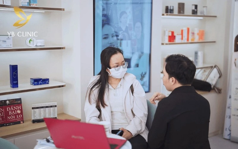 Liệu Trình Trẻ Hóa Da Mặt Giá Bao Nhiêu? Cập Nhật Bảng Giá 2026 8 Bảng giá nâng cơ LinearZ và Density tại YB Spa luôn minh bạch, tương xứng với hiệu quả mang lại.