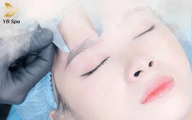 Sở hữu diện mạo tự tin và thanh thoát nhờ đội ngũ chuyên viên tay nghề cao tại YB Spa – nơi vẻ đẹp của bạn được chăm sóc chuyên sâu