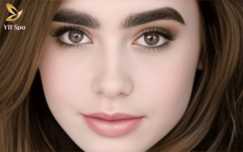 Đừng lo lắng nếu bạn sở hữu hàng mi thưa, vì lộ trình chăm sóc khoa học sẽ giúp kích thích nang lông phát triển bền vững