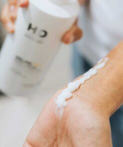 LOTION DƯỠNG DA BODY HD MELAN TXA 5 lotion duong da body hd melan txa 2