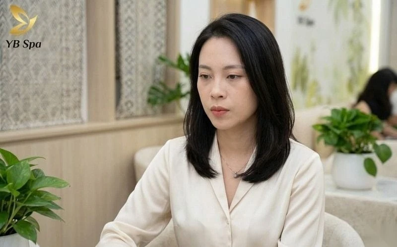 Phụ nữ môi nhọn thường thông minh, khéo léo nhưng đôi khi hay soi xét và khó tính.