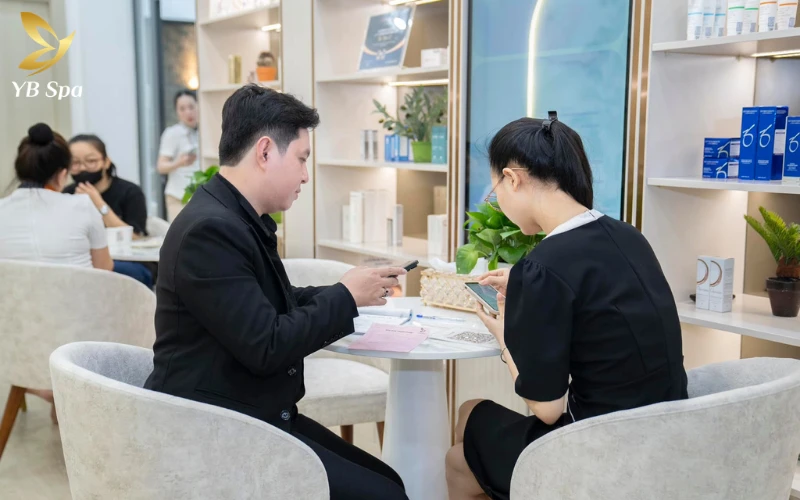 Tự ý giãn cách lịch hẹn quá xa sẽ tạo cơ hội cho mầm nhú phục hồi, khiến việc triệt lông mất nhiều thời gian và công sức hơn.