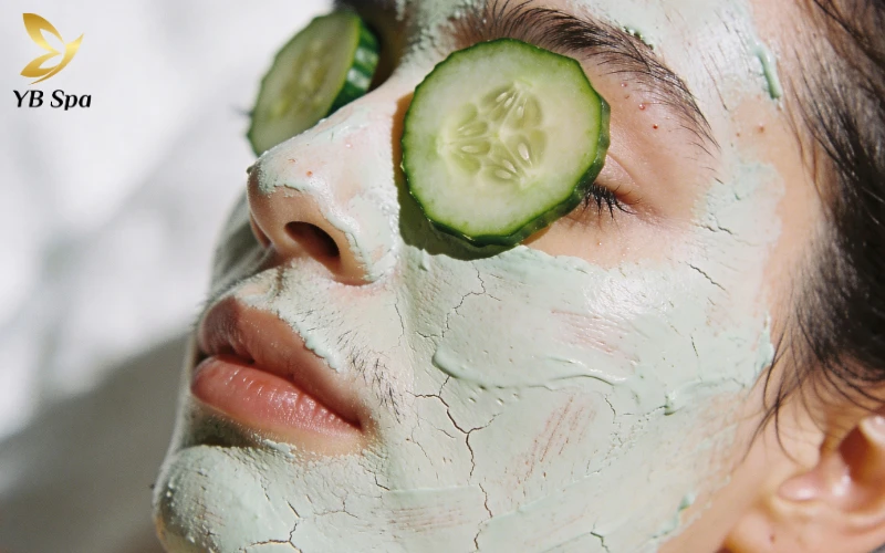 Nặn mụn xong có nên đắp mặt nạ không?