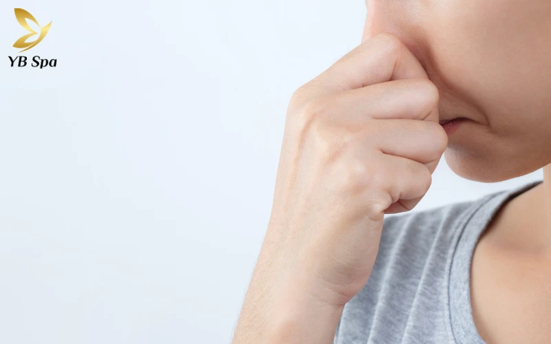 Tiết dịch và mùi hôi