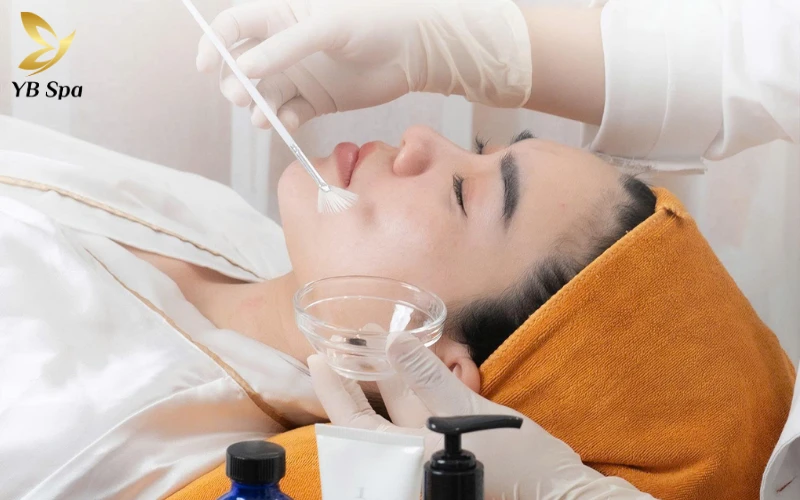 Peel da giá bao nhiêu? Bảng giá tham khảo mới nhất 2026 tại TP.HCM 11 Lựa chọn chuyên gia ngay từ đầu giúp bạn sở hữu làn da đẹp nhanh chóng và tránh được các chi phí phát sinh do xử lý tổn thương da không đáng có