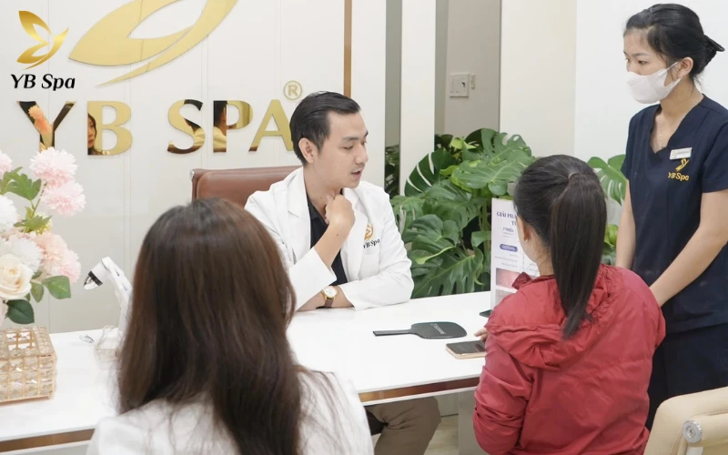 Peel da trị mụn là gì? Có an toàn và hiệu quả không? 34 Thăm khám và soi da