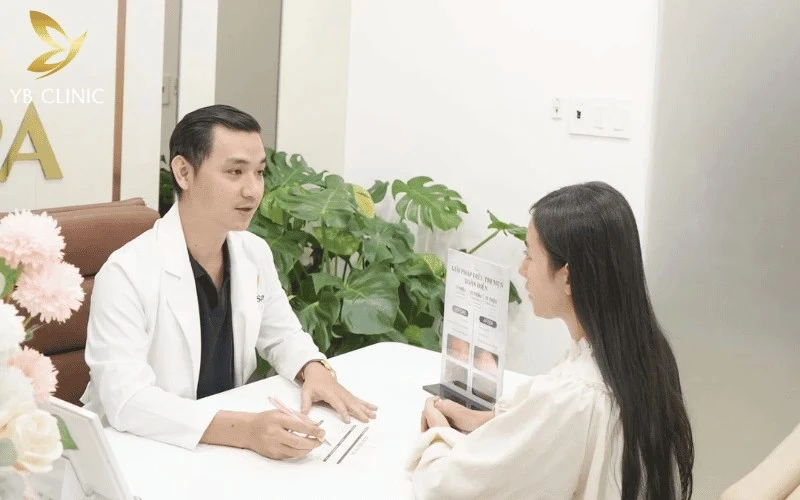Quy Trình Triệt Tóc Trán Chuẩn Và Các Lưu Ý An Toàn 10 Hướng dẫn chăm sóc và tái khám đúng lịch giúp tối ưu hiệu quả triệt tóc trán và duy trì kết quả lâu dài.