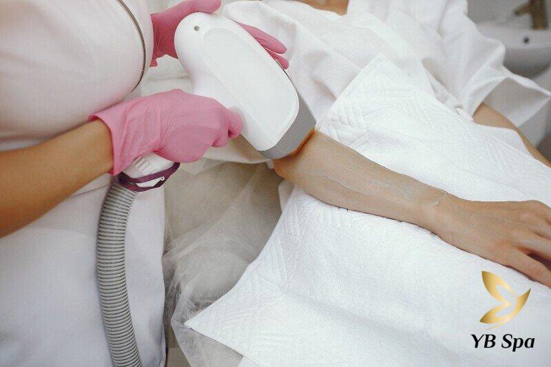So sánh Lathentic với Elight: Công nghệ triệt lông nào tốt hơn? 21 YB Spa - Lựa chọn hàng đầu của chị em phụ nữ trong phương pháp triệt lông (Nguồn: Internet)