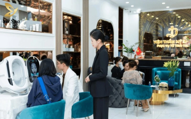 Sở hữu vẻ đẹp rạng rỡ tự nhiên với dịch vụ phun thêu thẩm mỹ mày, môi, mí mắt dẫn đầu xu hướng hiện đại
