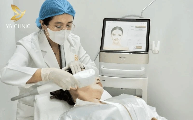 Top 7 Spa Chăm Sóc Da Tại Quận 10 Uy Tín, Chất Lượng 2026 11 Hệ thống thiết bị tiên tiến LinearZ và Density mang lại giải pháp nâng cơ trẻ hóa da hiệu quả nhờ cơ chế kích thích nguyên bào sợi