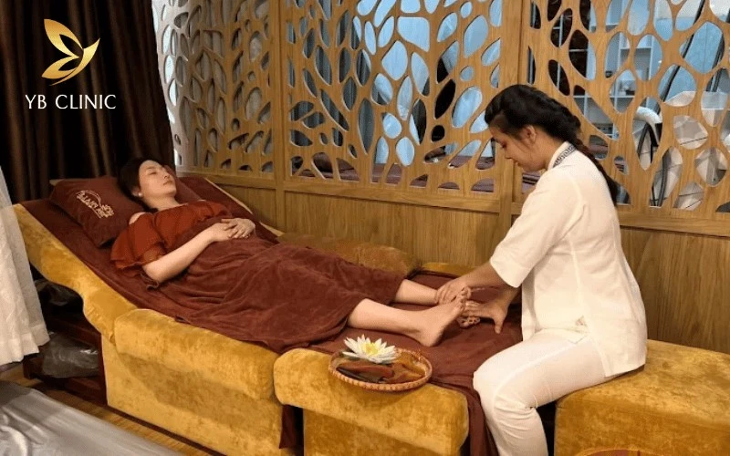 Rose Spa cung cấp các liệu trình chăm sóc da cấp tốc và gội đầu dưỡng sinh tuần hoàn, phù hợp cho nhịp sống hiện đại tại chung cư Him Lam Hậu Giang.
