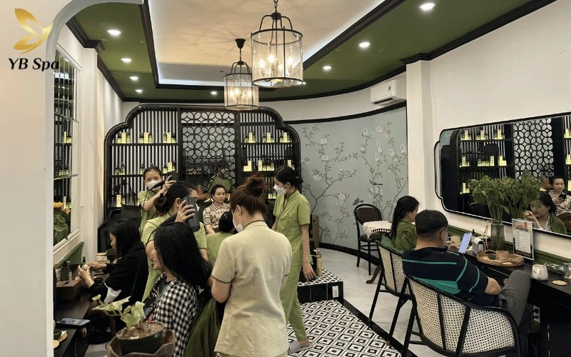 Top 10 Địa Chỉ Spa Quận 1 Uy Tín, Chất Lượng 2026 24 Phục hồi năng lượng sau ngày dài bận rộn với dịch vụ thư giãn xuyên đêm và các bài massage vai gáy chuyên sâu tại An Miên