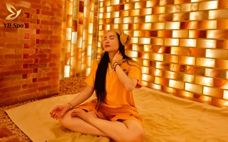 Top 10 Địa Chỉ Spa Quận 1 Uy Tín, Chất Lượng 2026 19 Tận hưởng liệu trình chăm sóc sức khỏe đa dạng với hệ thống phòng xông hơi đá muối, bùn khoáng và xông lạnh đẳng cấp tại Golden Lotus