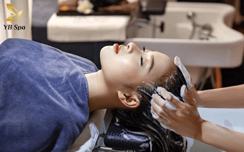 Top 6 Spa Quận 12 Chăm Sóc Da Uy Tín, Chất Lượng 2026 14 Rose Spa nuôi dưỡng mái tóc từ sâu bên trong bằng nước gội thảo mộc tự nấu, đảm bảo an toàn tuyệt đối cho da đầu nhạy cảm