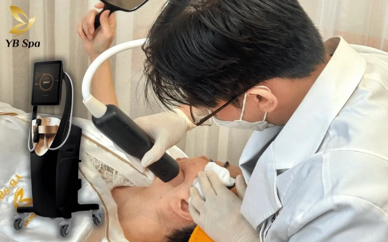 Density mang đến giải pháp nâng cơ toàn diện, giúp xóa mờ nếp nhăn và phục hồi độ đàn hồi tự nhiên cho làn da
